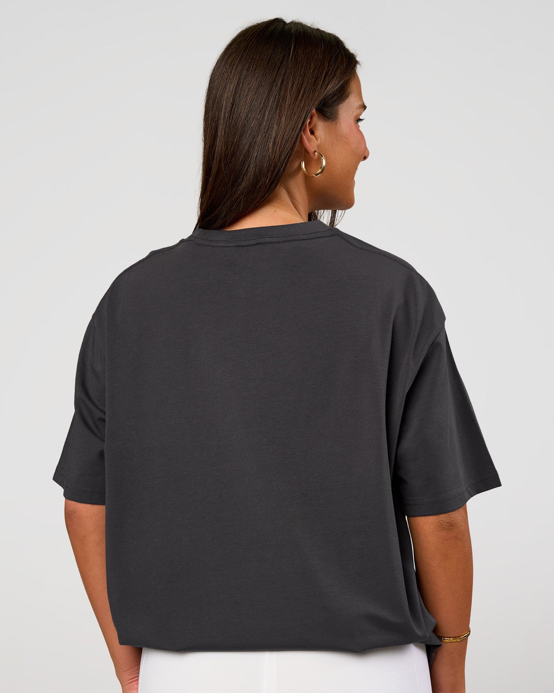 Woman wearing Go-To FLXCotton Oversized Tee - Dark Storm-White | Model:Bianca | Size:S