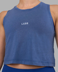 Woman wearing Go-To FLXCotton Tank - Midnight Blue Washed-White | Model:Sophie | Size:S | Thumbnail Index: 4