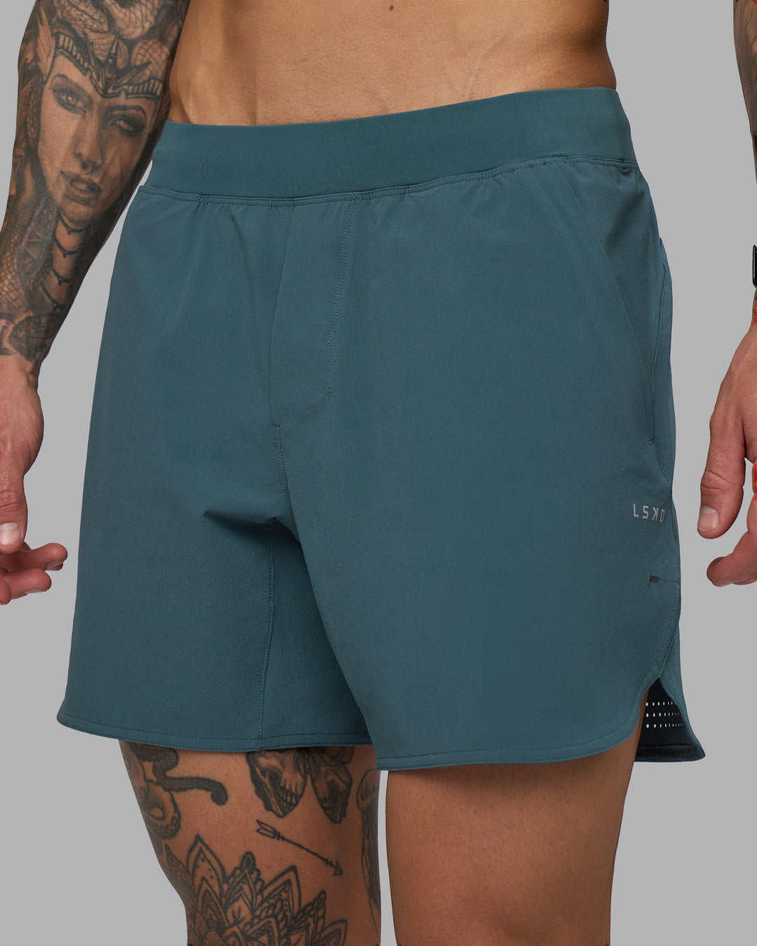 Man wearing Lift 6&quot; Short - Abyssal | Model:Tommy | Size:S