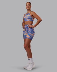 Woman wearing Lift High Neck Sports Bra - Apricot Mist | Model:Charlize | Size:S