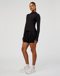 Woman wearing On the Run Long Sleeve - Black | Model:Rosie | Size:S
