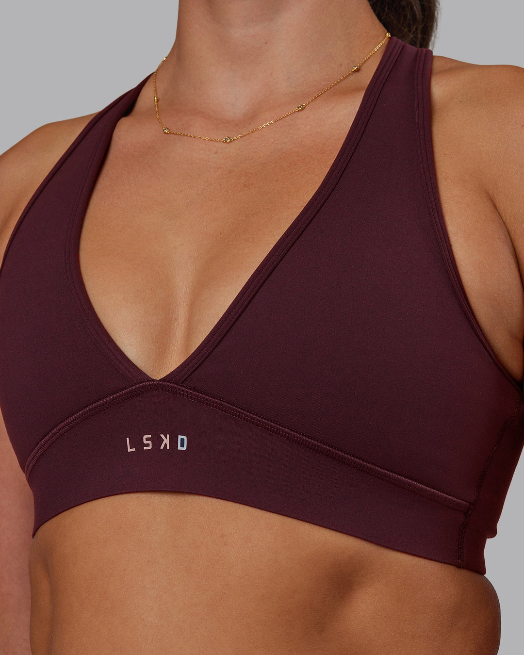 Stamina Sports Bra - Cherry Lacquer