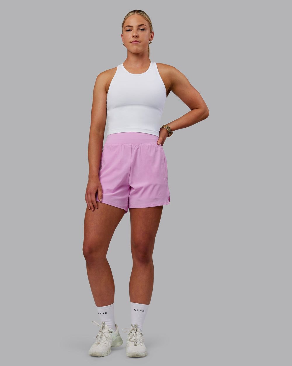 Woman wearing Challenger 5" Lined Performance Shorts - Pale Lilac