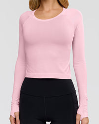Woman wearing AeroFLX+ Seamless Long Sleeve Skimmer Tee - Marshmallow/Marshmallow | Model:Leilani | Size:XS