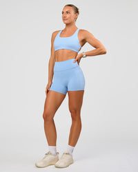 Woman wearing Aspire Sports Bra - Open Air | Model:Maja | Size:XS | Thumbnail Index: 5