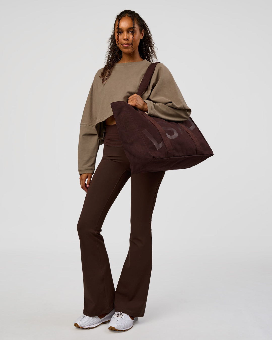 Woman wearing CF Street Surge Long Sleeve Tee - Taupe Ash | Model:Jordan | Size:XS