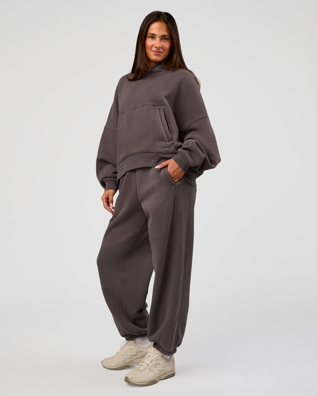 Woman wearing Distort Oversized Hoodie - Duskstone Washed | Model:Bianca | Size:XS - view 7