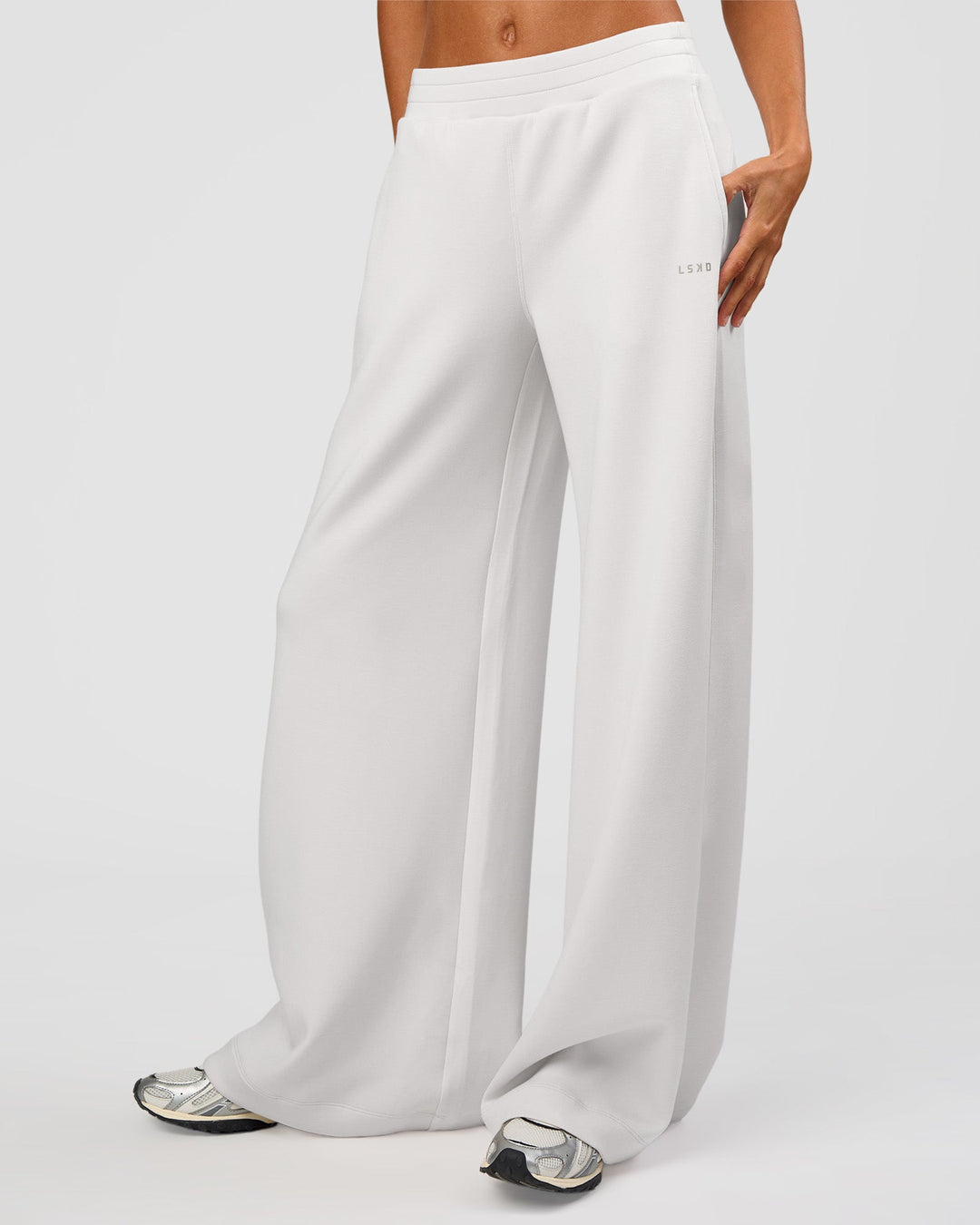 Woman wearing Elevate SoftTouch Wide Leg Pant Tall - Clay | Model:Georgia | Size:XS