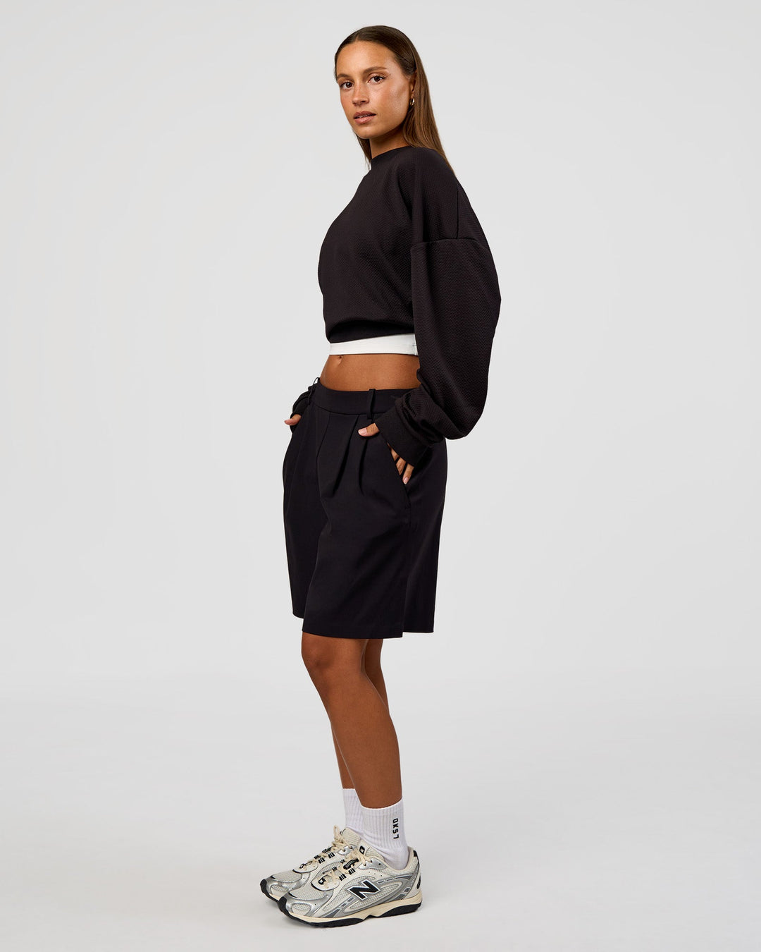 Woman wearing Everyday Elevation Waffle Oversized Sweater - Black | Model:Brylee | Size:XS