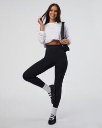 Woman wearing Fusion Ultra High-Rise Full Length Legging - Black | Model:Eliza | Size:XS