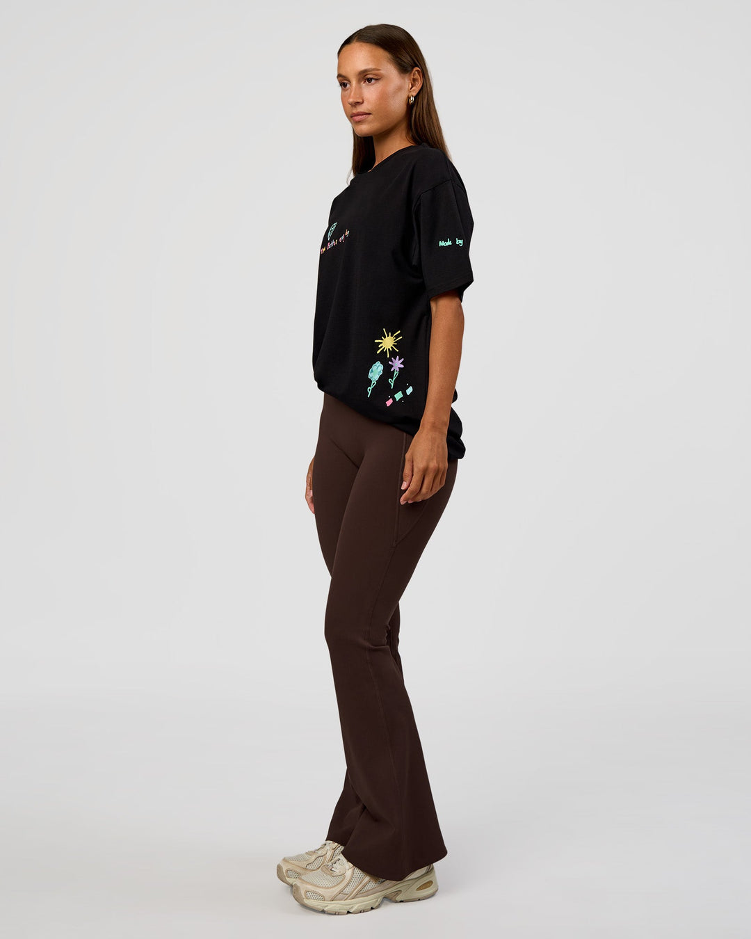 Woman wearing Mother&