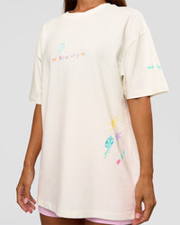 Woman wearing Mother's Day FLXCotton Oversize Tee - Off White | Model:Brylee | Size:XS