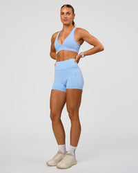 Woman wearing Stamina Sports Bra - Open Air | Model:Maja | Size:XS