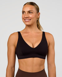 Woman wearing Vitality Sports Bra - Black | Model:Maja | Size:XS | Thumbnail Index: 2