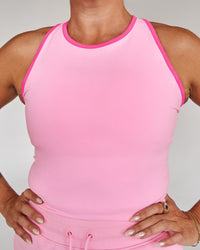 Campaign image of Flow Performance Tank 2.0 - Pink Rose-Ultra Pink | Thumbnail Index: 3
