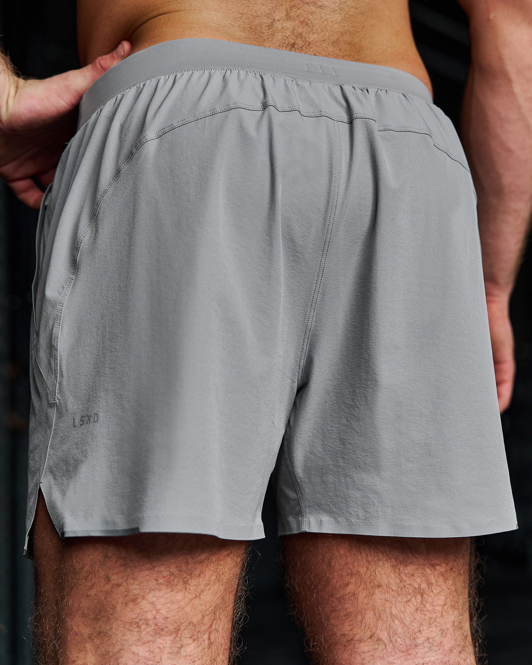 Campaign image of Hybrid 5" Short - Alloy - view 2