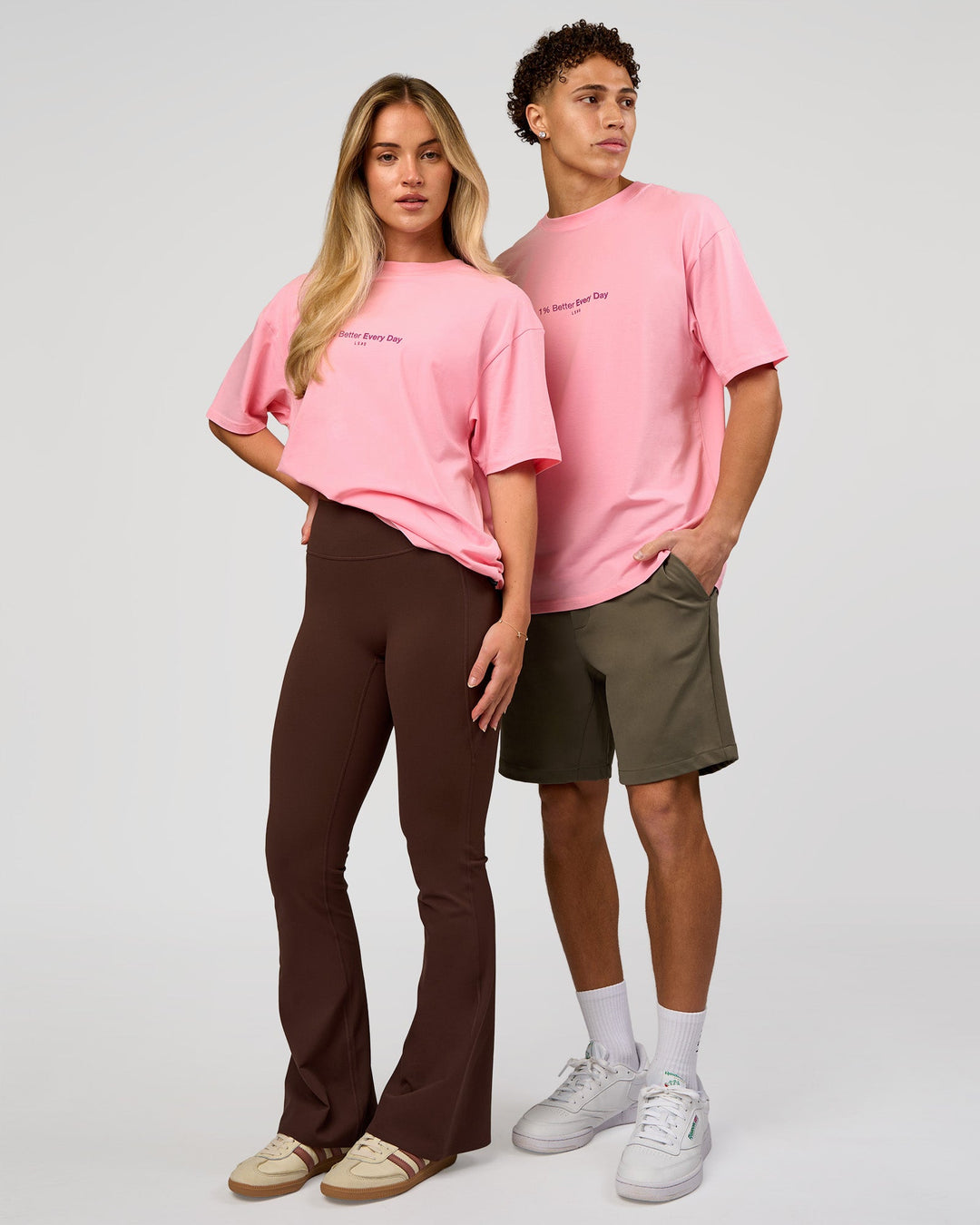 Duo wearing VS6 1% Better FLXCotton Oversize Tee - Pink Rose | Model:Leandro | Size:M | Model:Issy | Size:XS - view 4