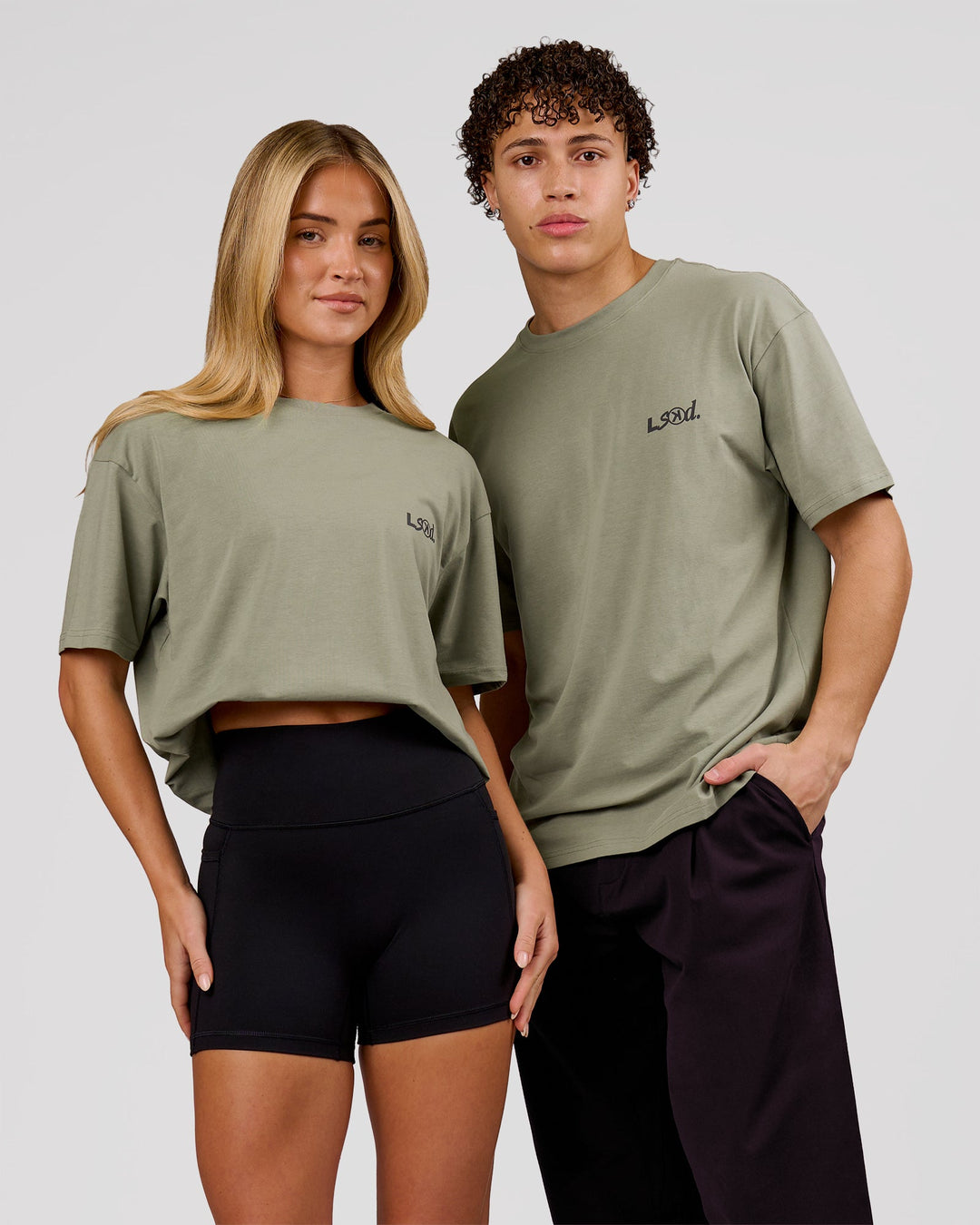 Duo wearing Blended FLXCotton Oversize Tee  - Fog | Model:Issy | Size:XS | Model:Leandro | Size:M - view 7