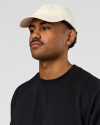 Man wearing Daily Cap - Vaporous Gray | Model:Cap | Size:DAILY | Thumbnail Index: 0