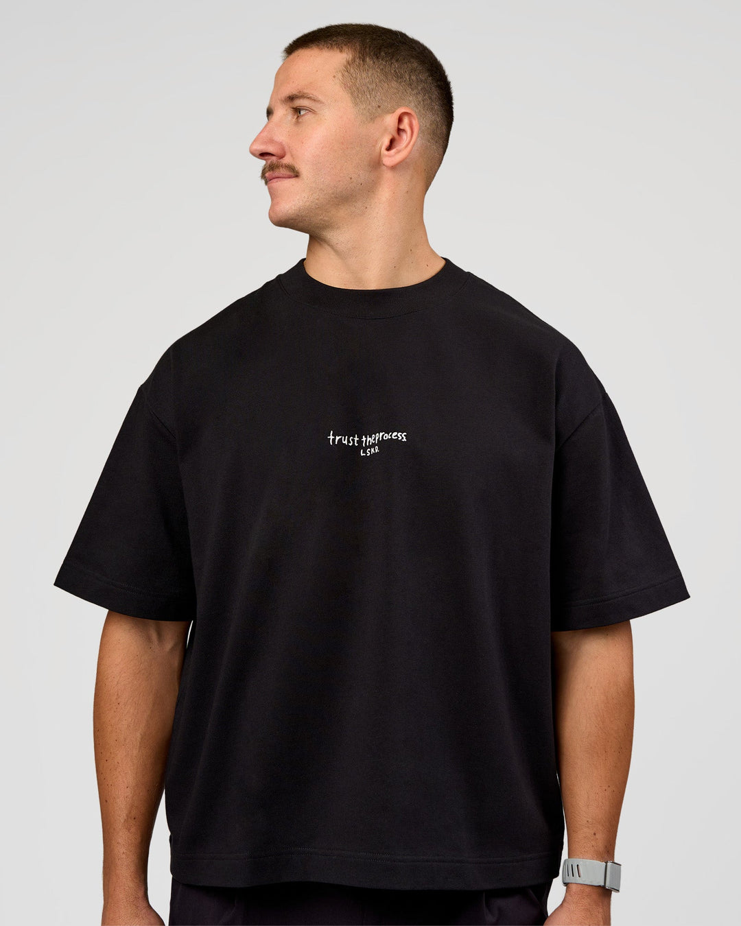 Man wearing Andrew J. Steel x LSKD Heavyweight Boxed Tee - Black | Model:Jaiden | Size:L - view 4
