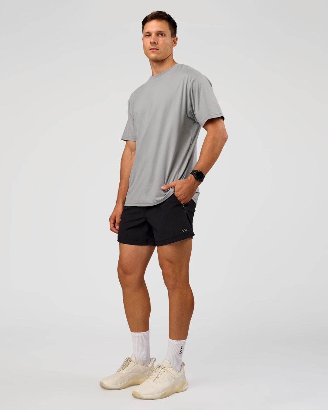 Man wearing Rep 5&