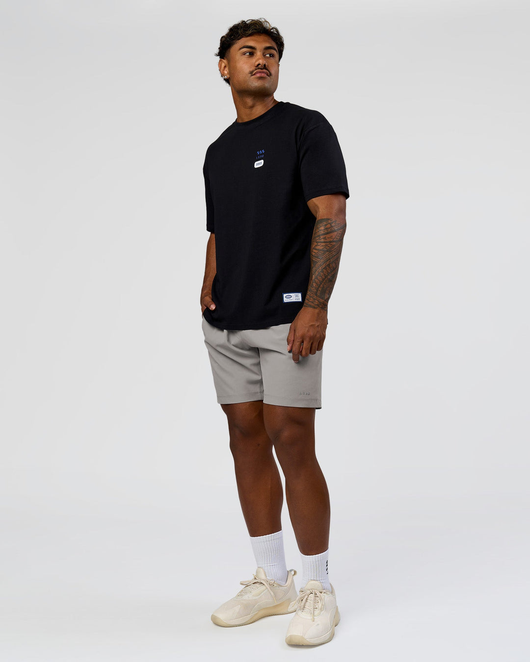 Man wearing Archive FLXCotton Oversized Tee - Black-Electric Indigo | Model:Xav | Size:L - view 14