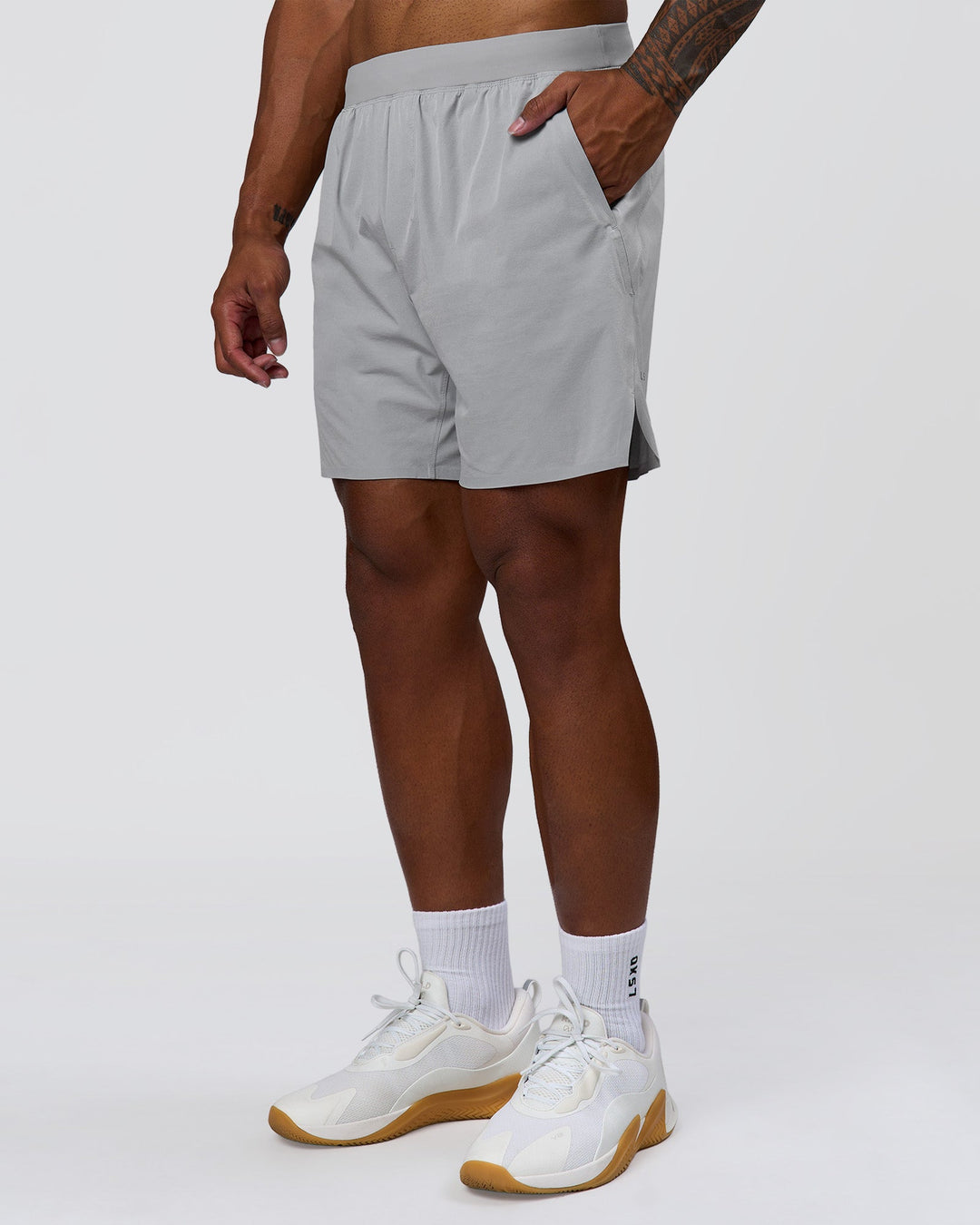 Man wearing Hybrid Lined 7" Short - Alloy | Model:Xav | Size:L - view 12