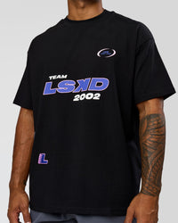 Man wearing League Heavyweight FLXCotton Oversized Tee - Black-Power Cobalt | Model:Xav | Size:L | Thumbnail Index: 13