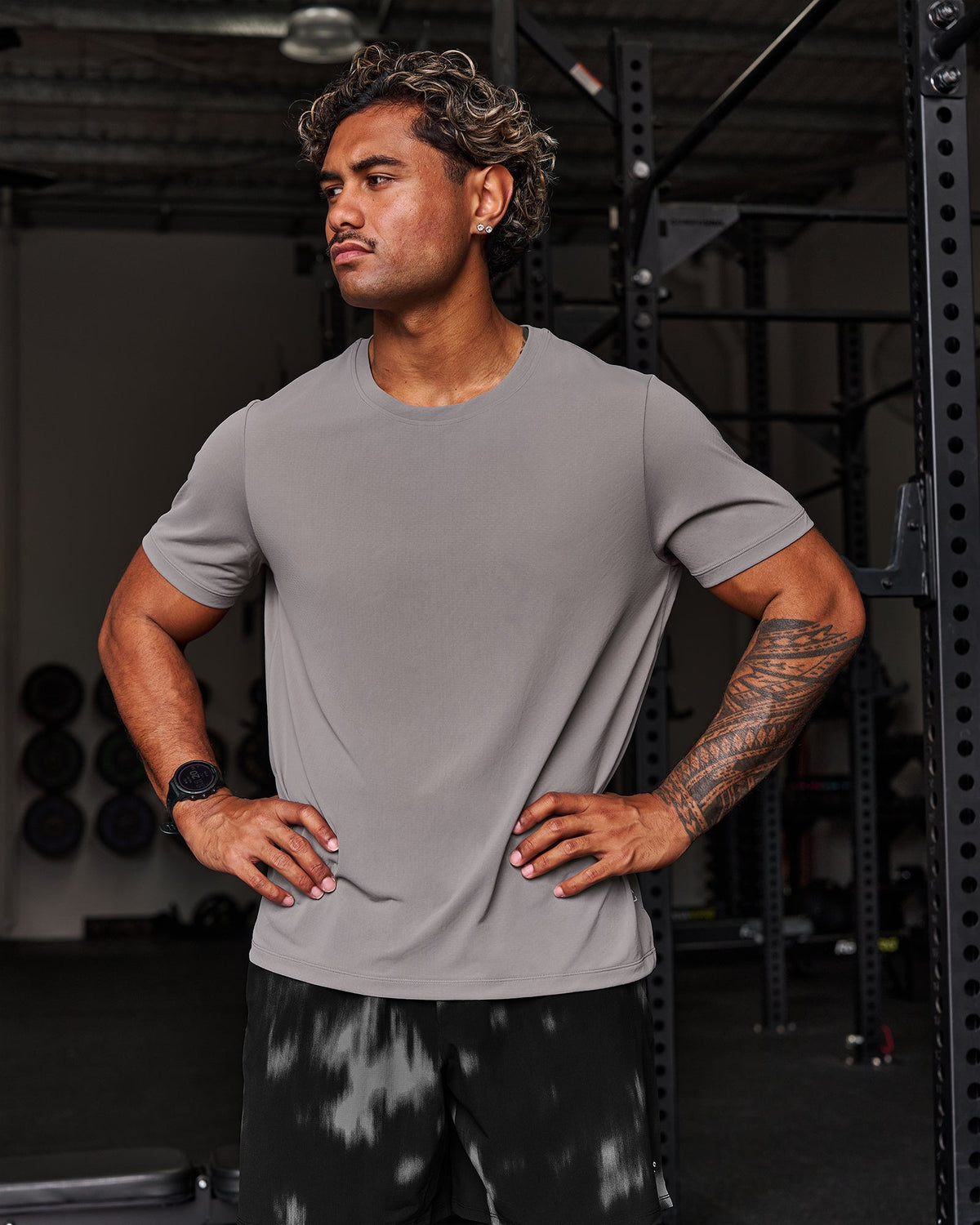 Man wearing Rep Training Tee - Storm Front | Model:Xav | Size:L - view 1