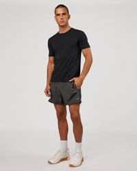 Man wearing AeroFLX+ Seamless Set In Tee - Black Marl | Model:Albert | Size:M | Thumbnail Index: 4
