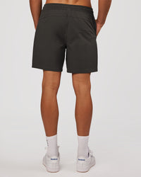 Man wearing Daily 7" Short 3.0 - Onyx | Model:Albert | Size:M | Thumbnail Index: 6