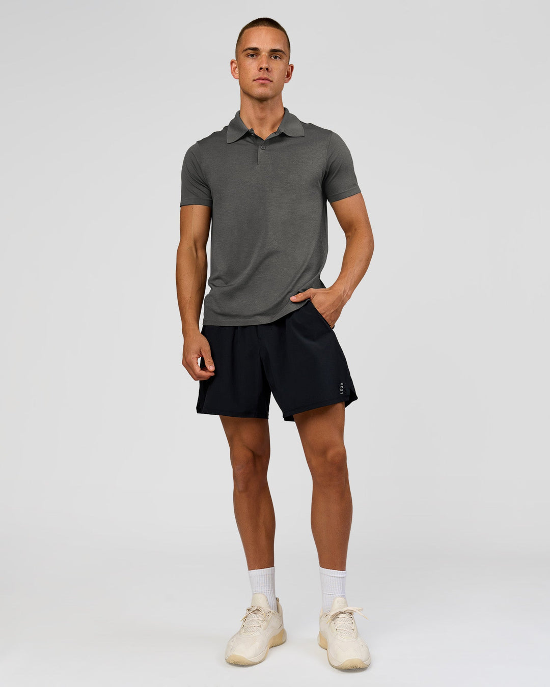 Man wearing Drive Seamless Polo - Dark Storm | Model:Albert | Size:M - view 12