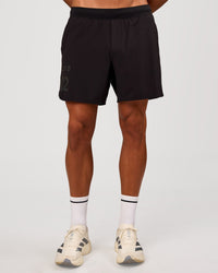 Man wearing Lift 6" Short - Black-Onyx | Model:Albert | Size:M | Thumbnail Index: 4