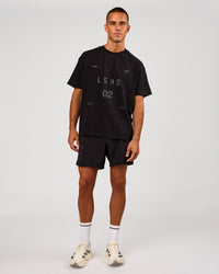 Man wearing Lift 6" Short - Black-Onyx | Model:Albert | Size:M | Thumbnail Index: 5