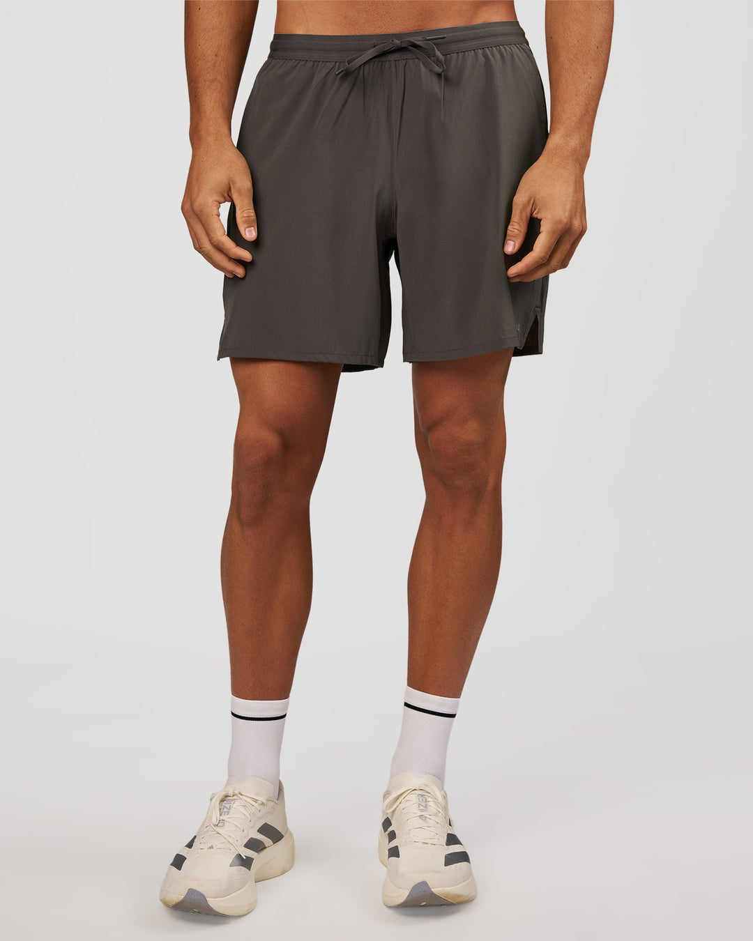 Man wearing Pace 7" Lined Running Short - Dark Storm | Model:Albert | Size:M - view 3