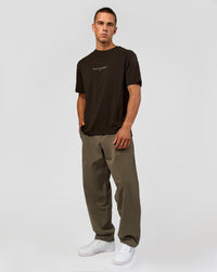 Man wearing VS1 Enjoy The Journey FLXCotton Oversize Tee - Ground Coffee | Model:Albert | Size:M | Thumbnail Index: 9