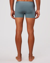 Man wearing Zero Boxer Brief 2pk - Blue Mirage | Model:Albert | Size:M | Thumbnail Index: 3