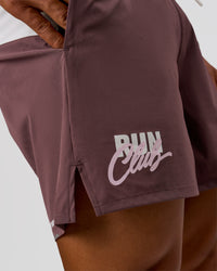 Man wearing Pace 5" Lined Running Short - Cocoa Powder-Off White | Model:George | Size:M | Thumbnail Index: 1
