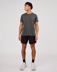 Man wearing Pace Running Tee 3.0  - Dark Storm | Model:Leandro | Size:M | Thumbnail Index: 2