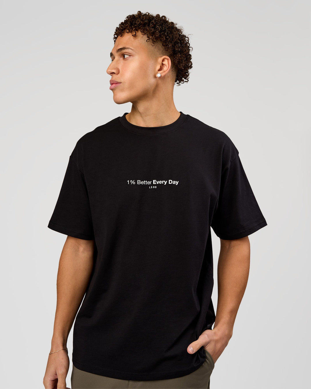 Man wearing VS6 1% Better FLXCotton Oversize Tee - Black | Model:Leandro | Size:M - view 9