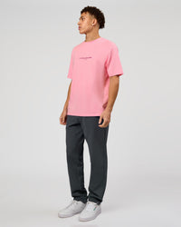 Man wearing VS6 1% Better FLXCotton Oversize Tee - Pink Rose | Model:Leandro | Size:M | Thumbnail Index: 13