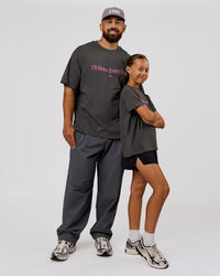 Man wearing VS6 1% Better Fathers Day FLXCotton Oversized Tee - Dark Storm | Model:Jordan | Size:XL | Thumbnail Index: 0