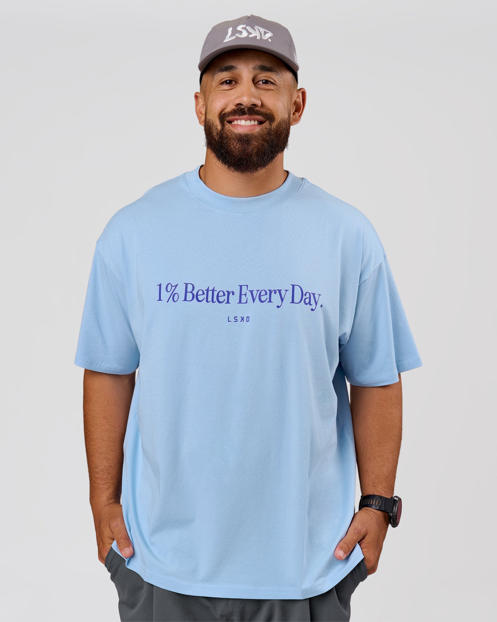 Man wearing VS6 1% Better Fathers Day FLXCotton Oversized Tee - Open Air | Model:Jordan | Size:XL