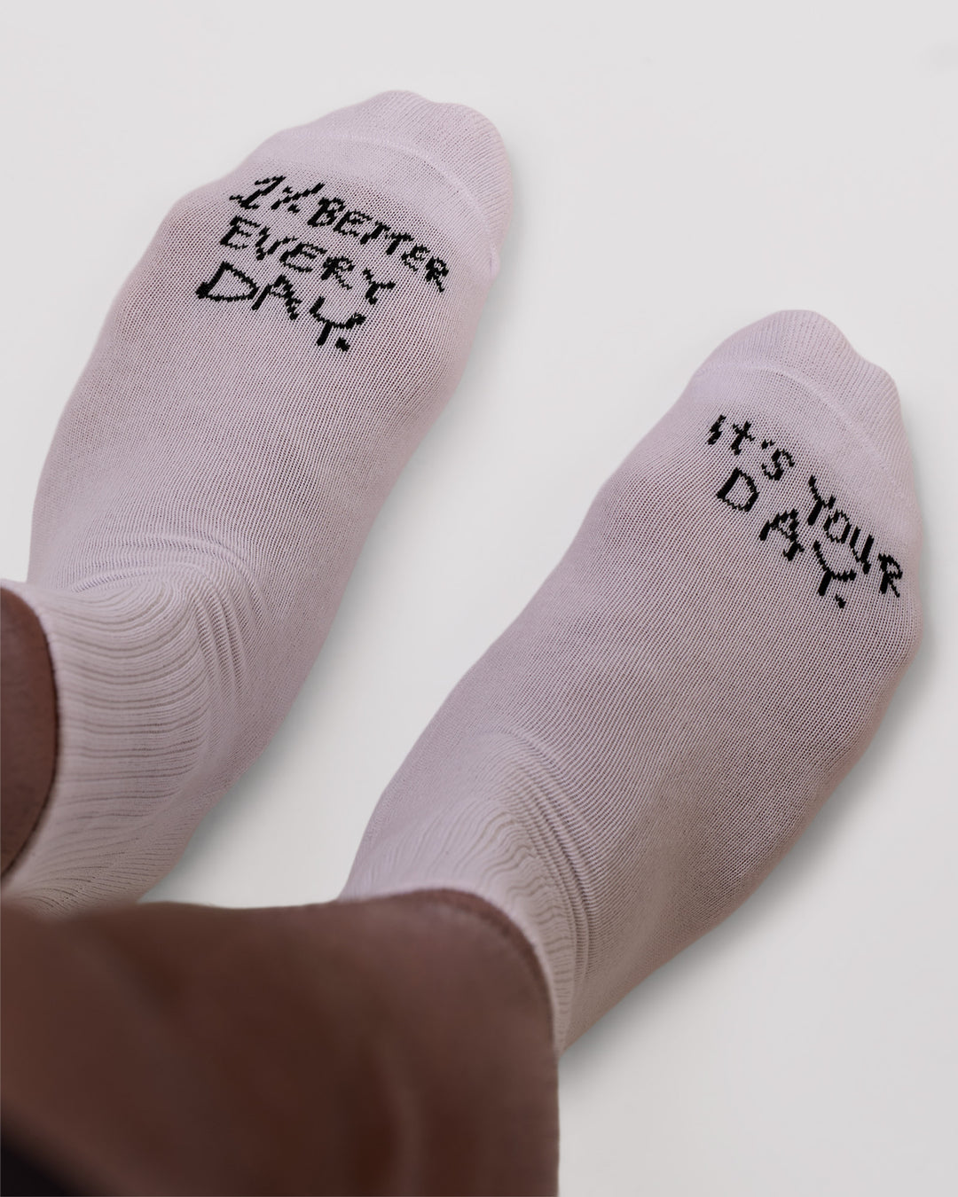 Studio image of Andrew J. Steel x LSKD 3 pack Quarter Socks - White-Black - view 1