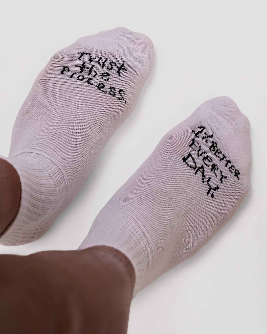Studio image of Andrew J. Steel x LSKD 3 pack Quarter Socks - White-Black - view 9