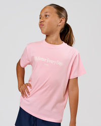 Studio image of VS6 1% Better Kids FLXCotton Tee - Marshmallow | Thumbnail Index: 4
