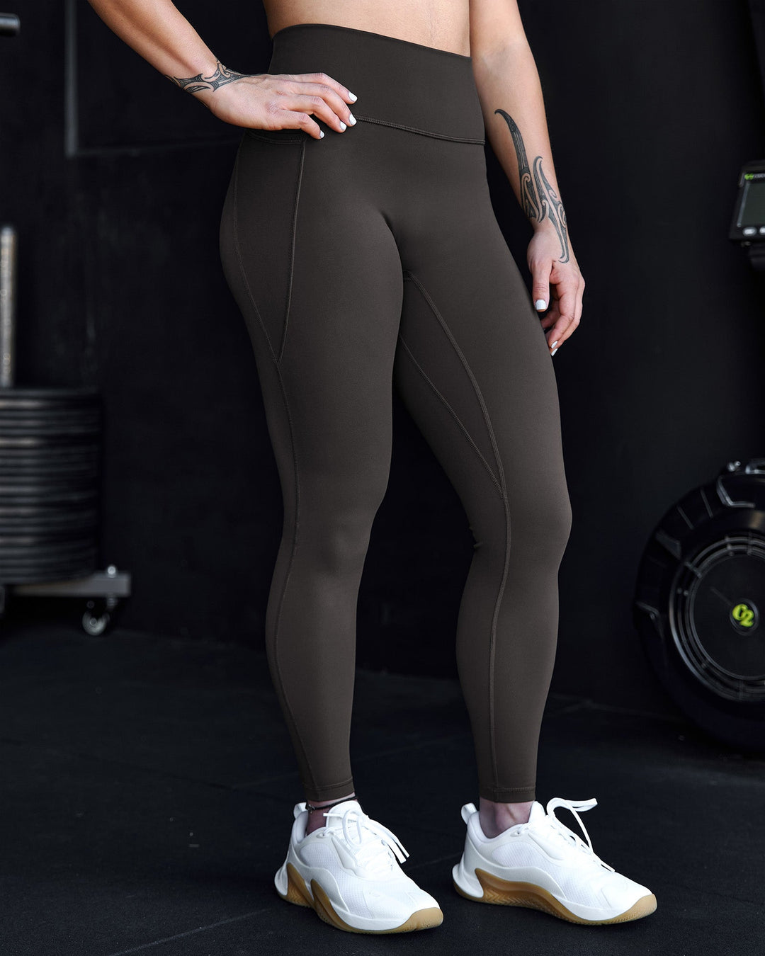 Woman wearing Fusion Ultra High-Rise Full Length Legging Pockets - Onyx | Model:Terai | Size:M - view 11
