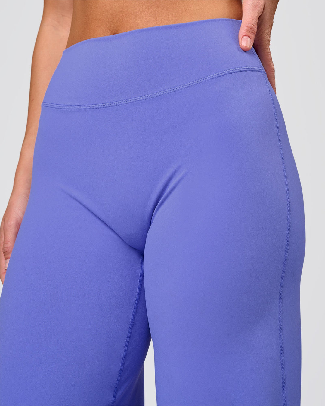 Woman wearing Elixir High-Rise Pant - Bluebell | Model:Amity | Size:S - view 10