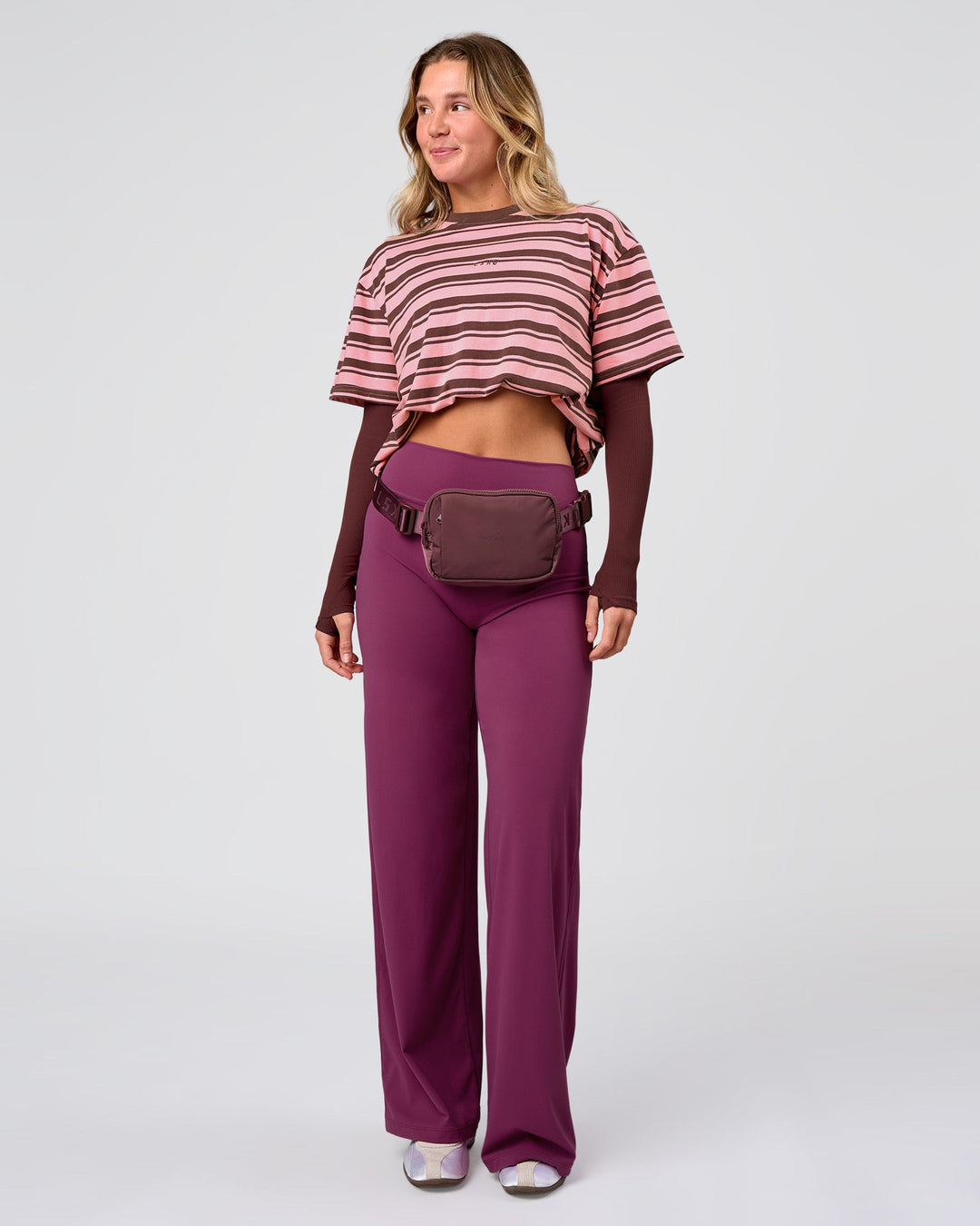 Woman wearing Elixir High-Rise Pant - Boysenberry | Model:Amity | Size:S - view 5