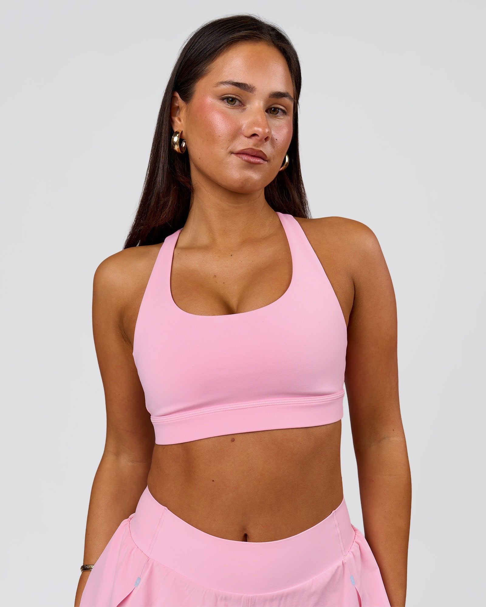 Woman wearing Flow Sports Bra - Pink Rose | Model:Bianca | Size:S
